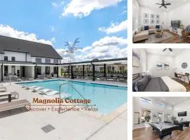 Modern Magnolia Cottage Pool and Gym Access
