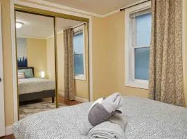 Affordable & Furnished Comfy Oakland Apt