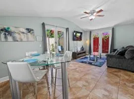 Prime Location – Walkable to Wilton Drive