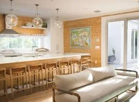 Rigby House - Brand New with Private Pool