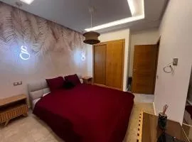 Appartement de luxe avec parking gratuit à Casablanca, Vue & Confort