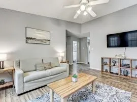 15 Mins to Hospital&Downtown! Brandlewood Bungalow
