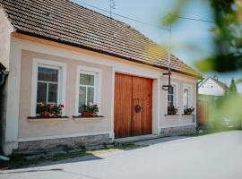 Dráchovský dvorek, hotel v destinaci Dráchov