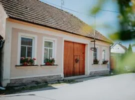 Dráchovský dvorek