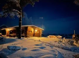 Suvantokoto Riverside Log Cabin