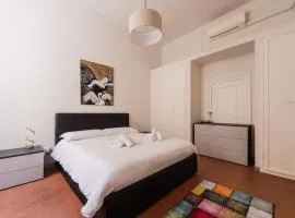 Loft della Rosa 2 min from the Duomo