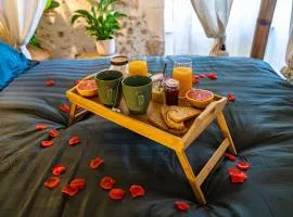 Amoureux Suite romantique Spa privé Cinta Bali châteaux de la Loire