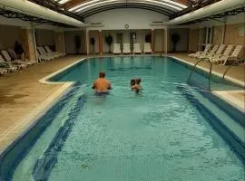 Igazgyöngy apartman