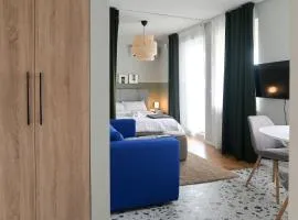 Lili's Studio 2, balcony, New 2025