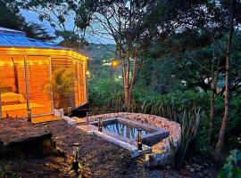 Aurora Yurta a 10 minutes de Cali, hotell sihtkohas Cali