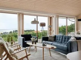 Seaside Cottage At Bønnerup Strand