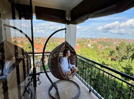 Aqueduct 1359 Hotel Apartments, Hotel mit Parkplatz in Kampala
