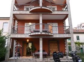 Apartmani Santa Barbara