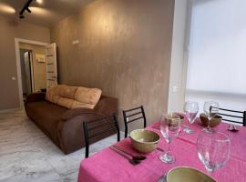 Lux Apartment, apartment in Dobrovelychkivka