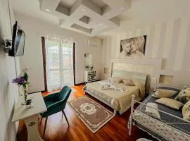 B&B by Family L&G