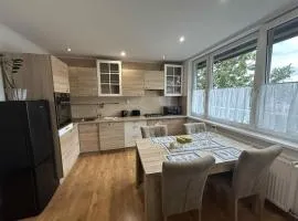 Apartmán pod lesom - rodinný oddych neďaleko Bojníc