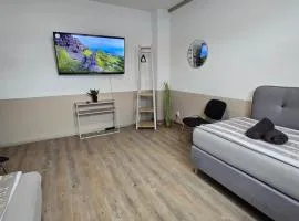 FeWo 5 Personen, Nähe Bahnhof, WLAN,Balkon