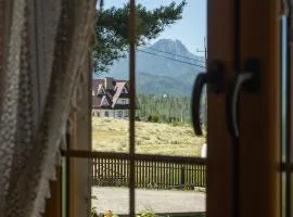 TATRA COTTAGE góralski domek z kominkiem