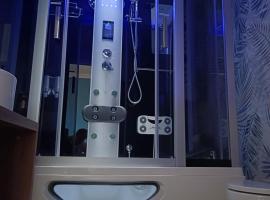 Luxury Rooms Bari, &Uuml;bernachtungsm&ouml;glichkeit in Bari