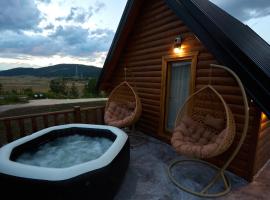 Arhetip, Kikina Villa, hotel a Njegovuđa