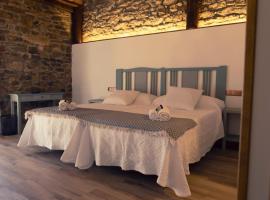 Hospedería La Bogadera、La Roblaのイン