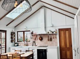 The Orangerie, Hotel in Hobart