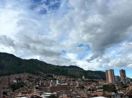 cálido apartamento en Bello