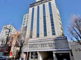 Brown Dot Hotel Minam