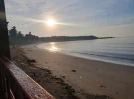 Taft에 위치한 호텔 The White Beach