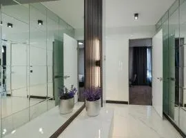 Home Lux