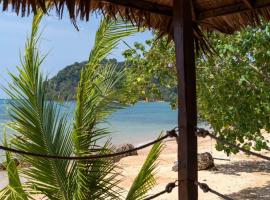 Koh Pu Sea View Beach Resort, hotel in Ko Jum