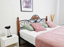 17 мкр 90 дом, hôtel à Aktau