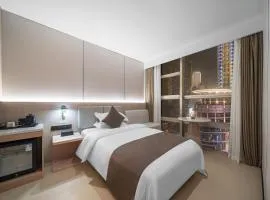 Yijia Hotel -Jiefangbei Hongya Cave