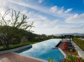 Superb Apartment! 5 Mins to the Beach