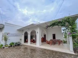 RedDoorz Syariah near AMIKOM Purwokerto