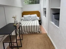 habitación peregrinos alegres