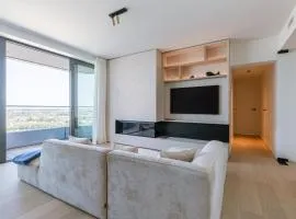 Huswell - Coastal Luxury unit with Panoramic View