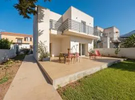 Villa Francesca - Beach and Airport
