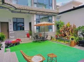 Yunqi Canghai Yunyin Secret Realm Jianbai Art Designer Travel and Vacation Beautiful Homestay Erhai Store