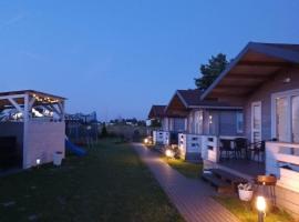 Domki u Basi, hotel in Gąski