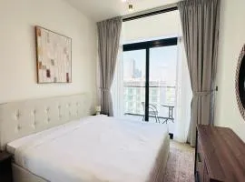 OYO HOME 1407 One Bedroom Apartments Binghatti Emerald