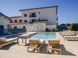 Domaine Les Clayères – hotel w mieście Talmont-sur-Gironde