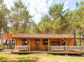 L'Escale du Dernier Pin, готель у місті Escalans