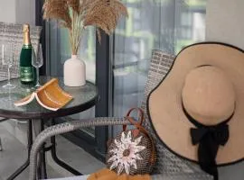 Mediteraneo Apartment Alezzi Beach Spa&Pool Resort
