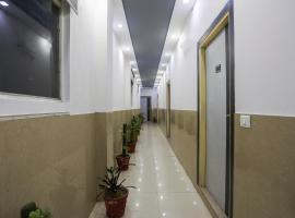 Hotel O CLADIS, hotel a Kālkāji Devi