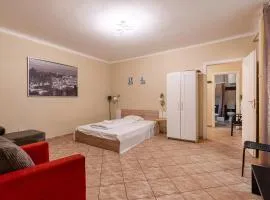 EcoStay Apartment by the Basilica