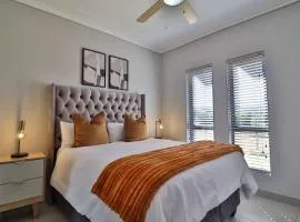 Lethukukhanya Luxury Apartment