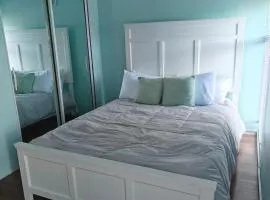 The Cozy Flat by UWI