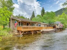 Private Hot Tub - Riverfront Cabin In Estes Park!