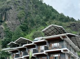The Kalath House, hotel en Bashist